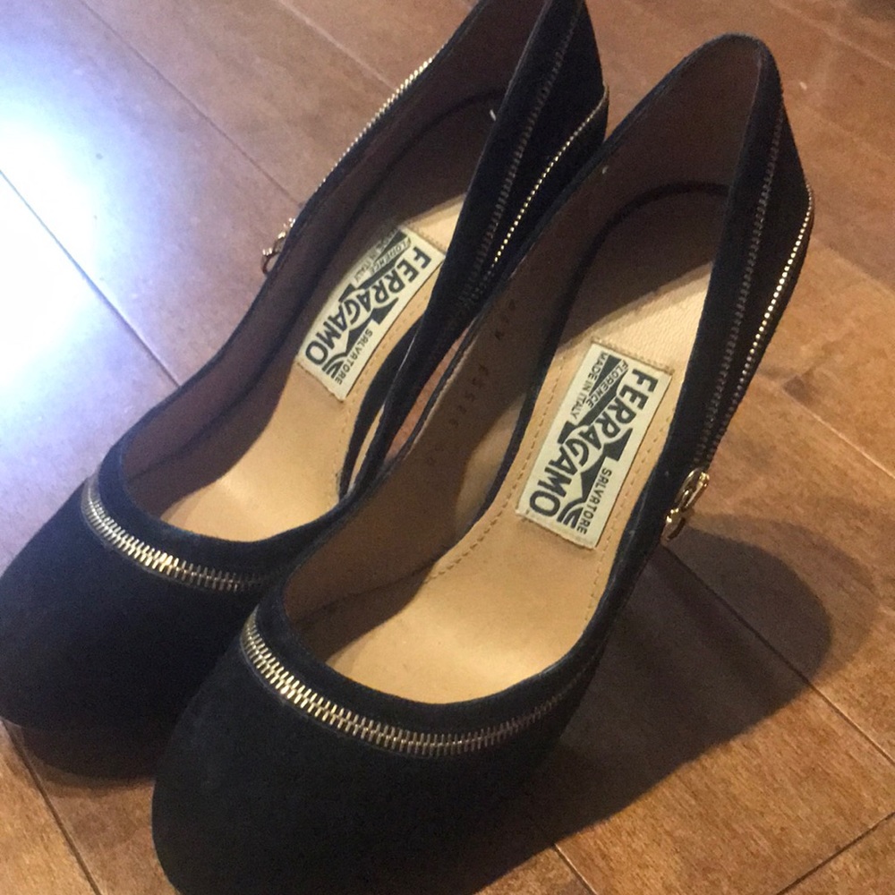 Salvatore Ferragamo black suede Rory Pumps